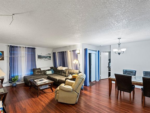 4th image of 3348 NW 47th Ave #3274