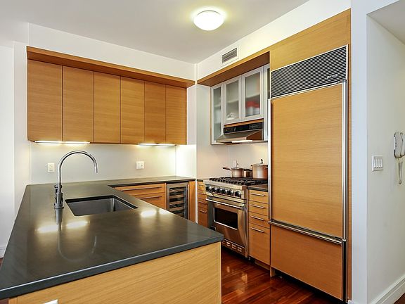 4th image of 30 Little West St Unit 14C