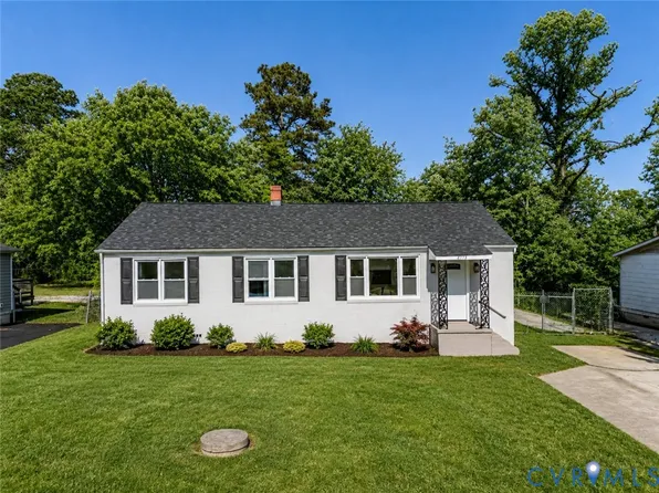 2773 Meadowbrook St, Petersburg, VA 23803