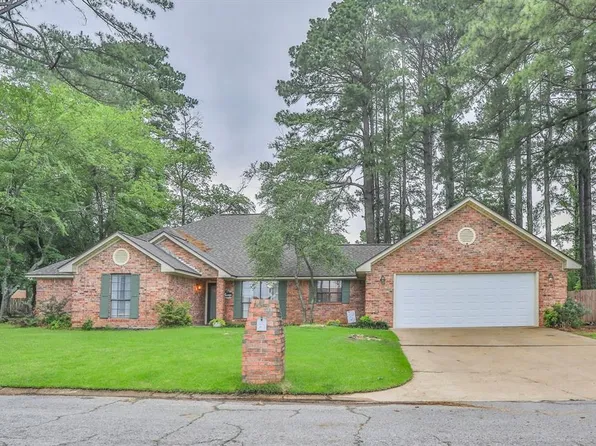 108 Warwick Ln, Idabel, OK 74745