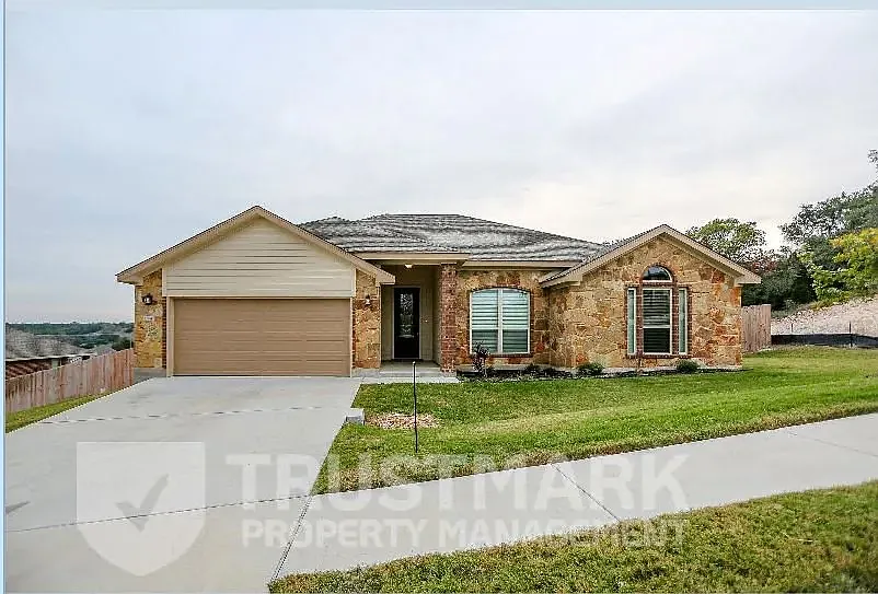 Risenstar1304 — Photo 1