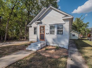 1123 High St, Moberly, MO 65270