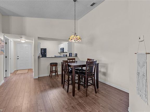 4th image of 14840 Summerlin Woods Dr Unit 8