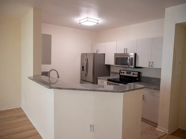 164 SW Peacock Boulevard #33-102, Port St Lucie, FL 34986