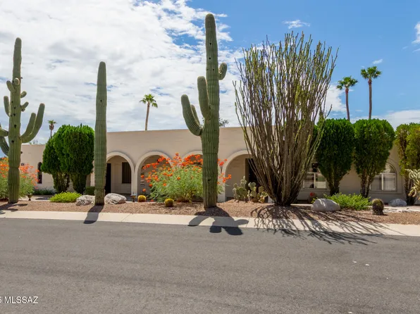 8440 E Cresthill Dr, Tucson, AZ 85750