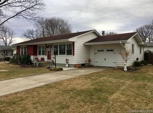 2606 Huntington Rd, Springfield, IL 62703