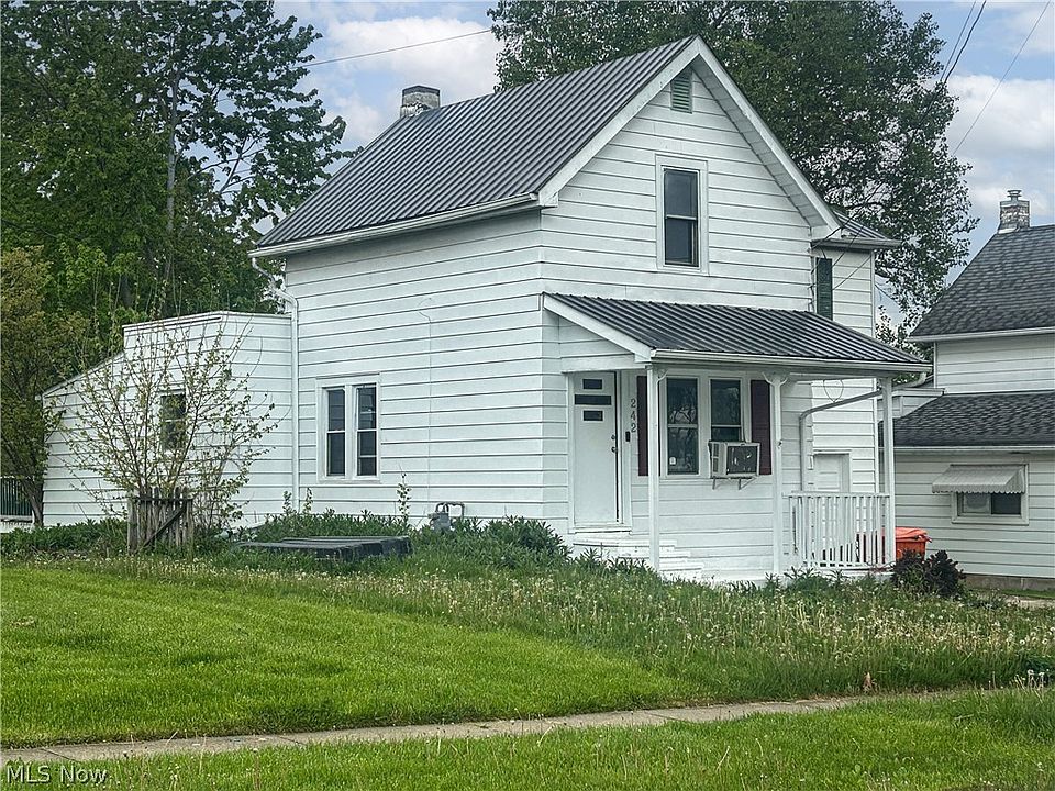 1st image of 242 Liberty St