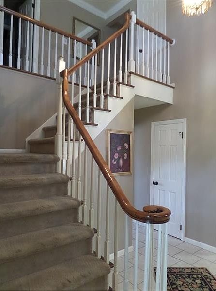 1st image of 2524 Club House Dr