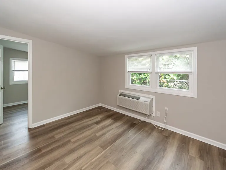 3860 Chestnut St — Photo 33