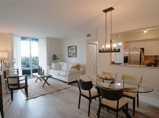 117 NW 42nd Ave APT 708, Miami, FL 33126
