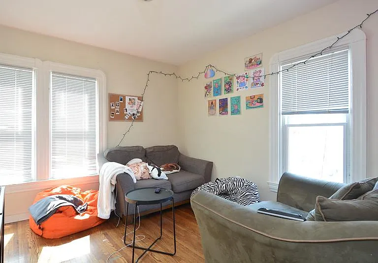 877 Snelling Ave N #2 — Photo 3
