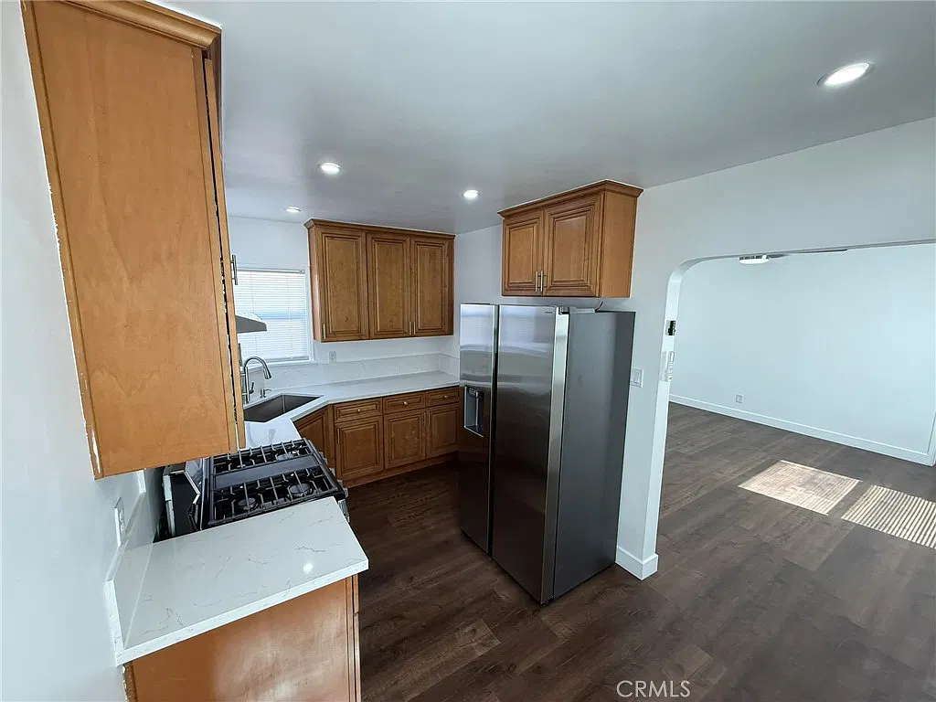 1 bed, 500 sqft, $2,150 — Photo 3