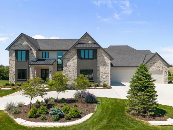 5030 S 223rd Plz, Elkhorn, NE 68022