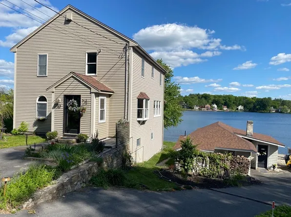 70 Uxbridge Rd, Mendon, MA 01756