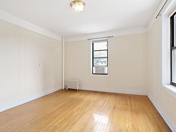 4th image of 3388 Wayne Ave #32C
