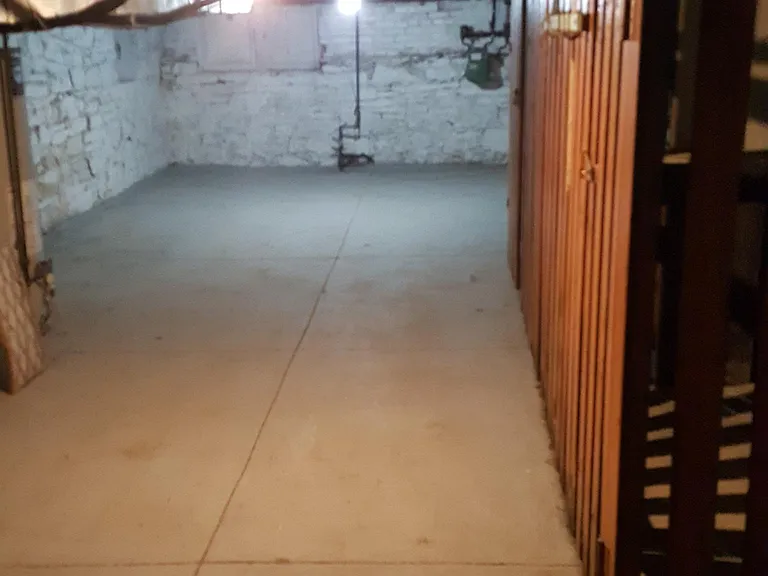 3413 Juniata St — Photo 10