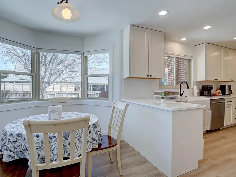 6306 W 32nd Ave — Photo 8