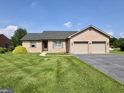 11049 Kay St, Greencastle, PA, 17225