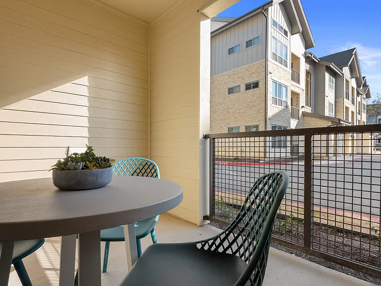 Ironridge at Hill Country Village — Photo 76
