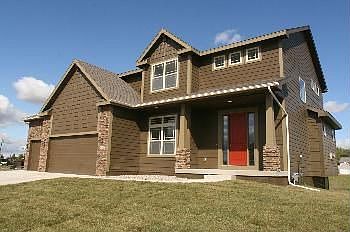 2nd image of 514 NW Jackson Dr