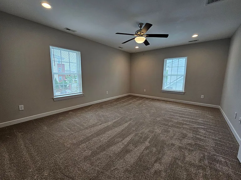 1729 Todd St — Photo 22