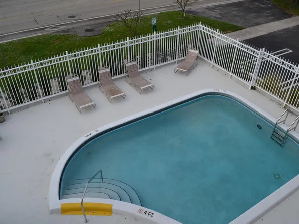 3915 S Flagler Dr APT 205, West Palm Beach, FL 33405
