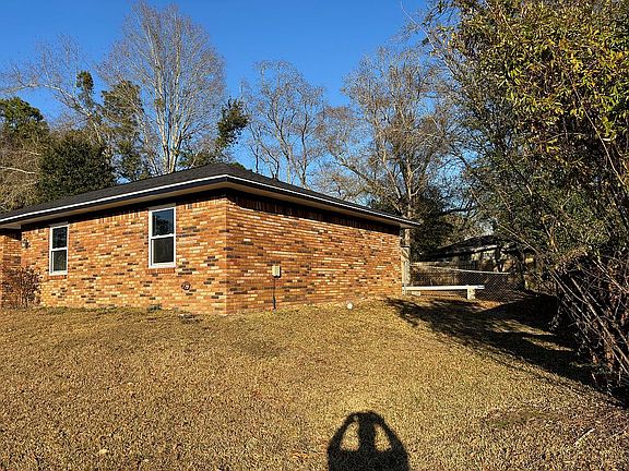 4th image of 12488 Briarwood Dr W