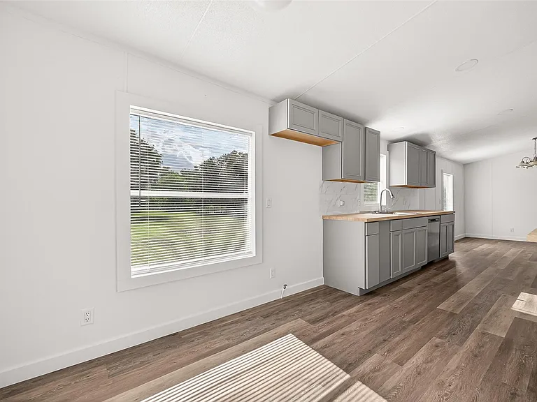 6018 Barney Ln — Photo 22