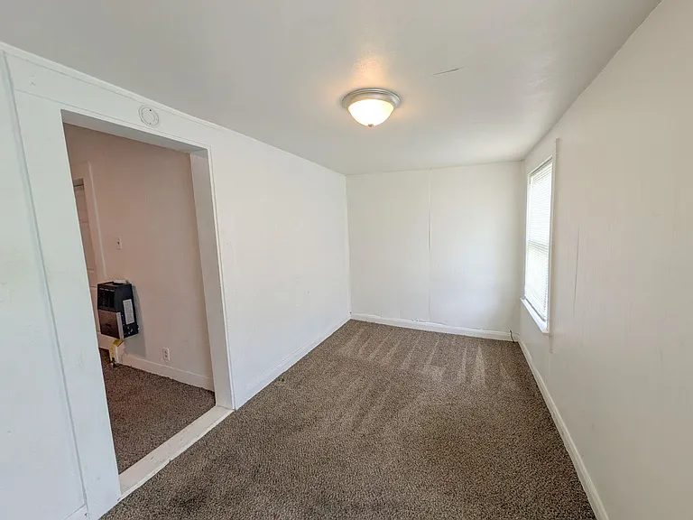 1491 Brockman St — Photo 4