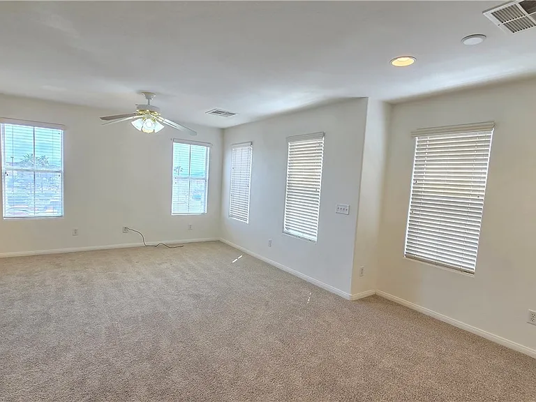 8920 James Carl Ct — Photo 9