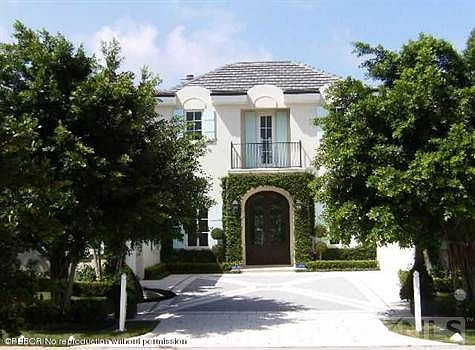2nd image of 241 Palmetto Ln