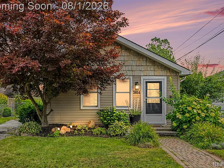 3814 N Blair Ave — Photo 1