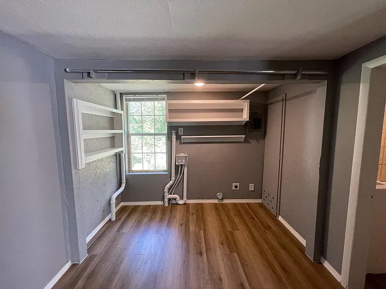 1240 E Fay St — Photo 17