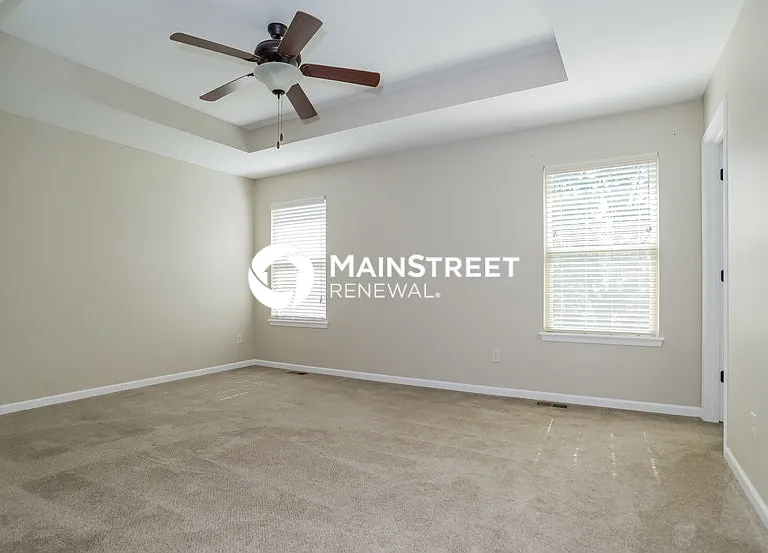 2818 N 101st St — Photo 13