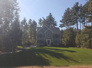 4 Laurel Crest Dr, Brookline, NH 03033