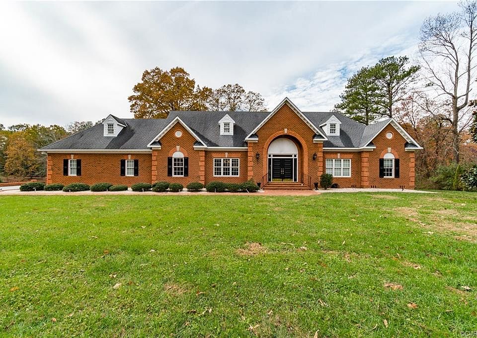 1st image of 10253 Malabar Cir