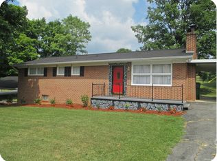 505 S Valley View Cir, Kingsport, TN 37664