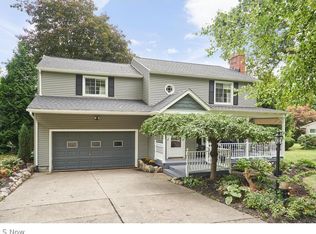 616 Hampshire Rd, Akron, OH 44333