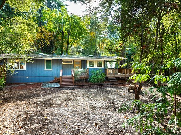3rd image of 10 Fernwood Dr