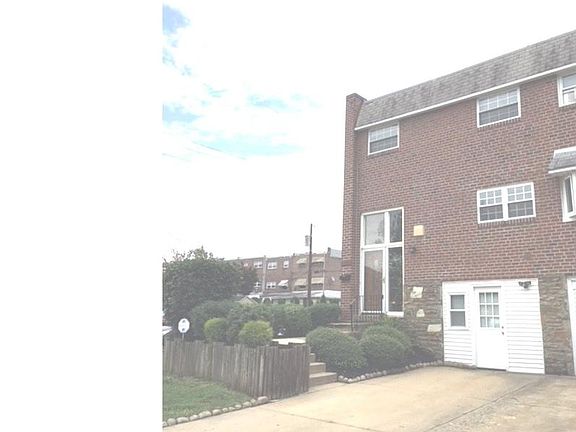 2nd image of 11931 Waldemire Dr