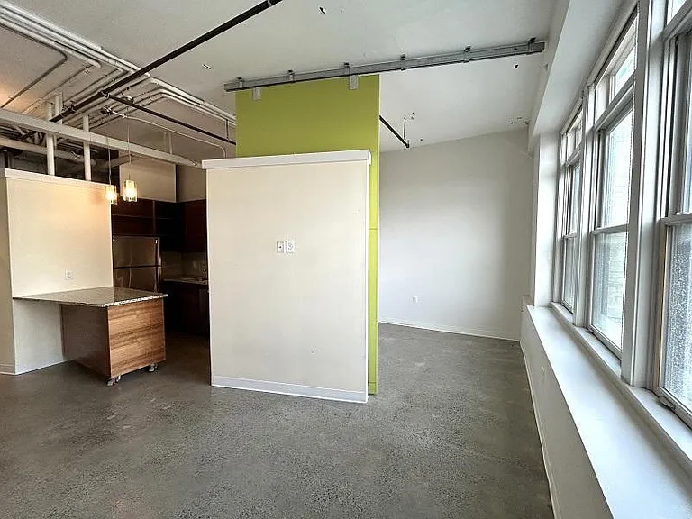 117 Lofts — Photo 42