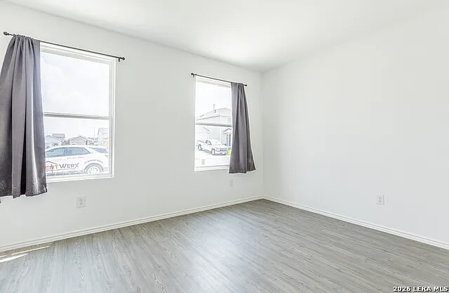 4136 Cove Fls — Photo 14