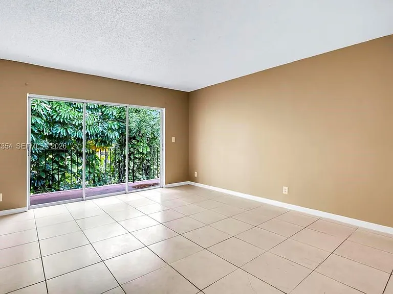 3100 Coral Springs Dr #2H — Photo 7