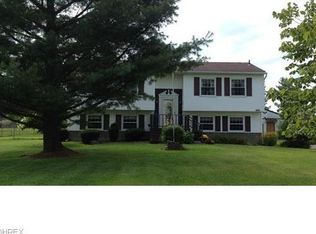 9915 Holcomb Rd, Newton Falls, OH 44444