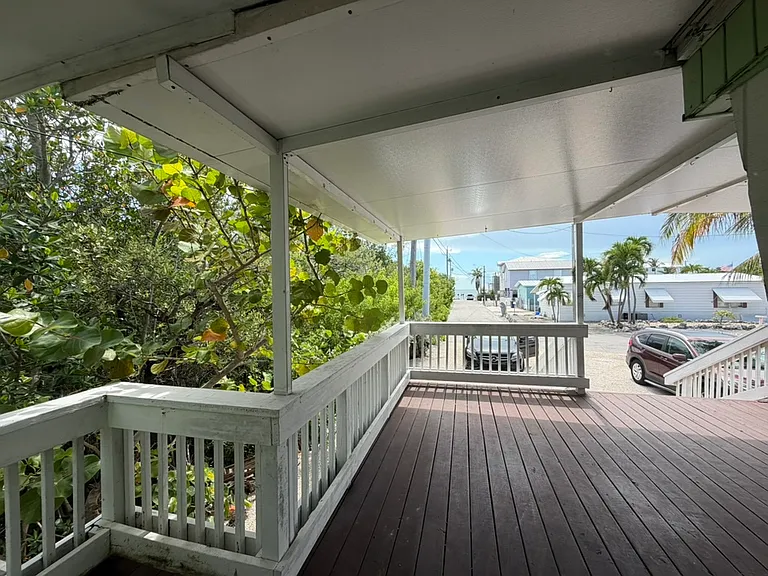 100 Sunset Ln — Photo 12