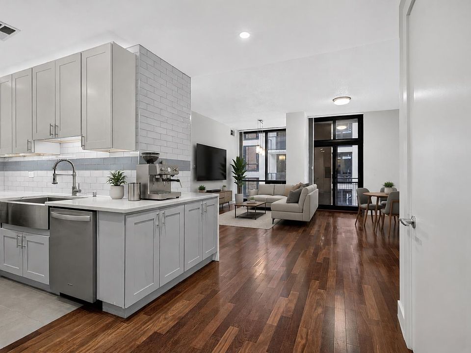 1st image of 159 2nd St APT 304