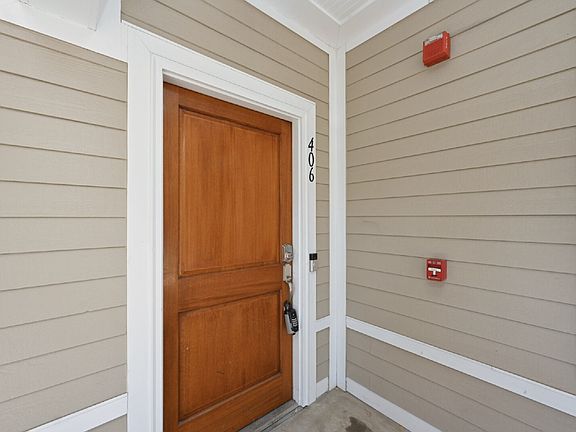 3rd image of 303 Criddle St APT 406