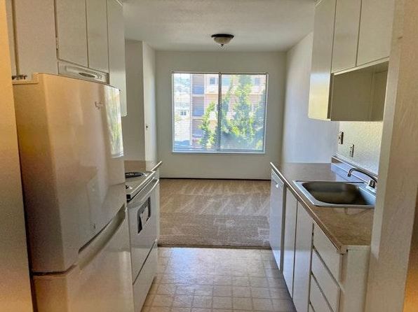 121 41st St APT 108