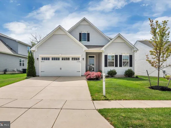 332 Taft Dr, Swedesboro, NJ 08085