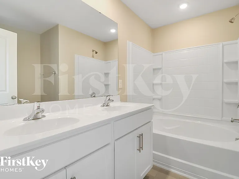 114 Rivercamp St — Photo 9